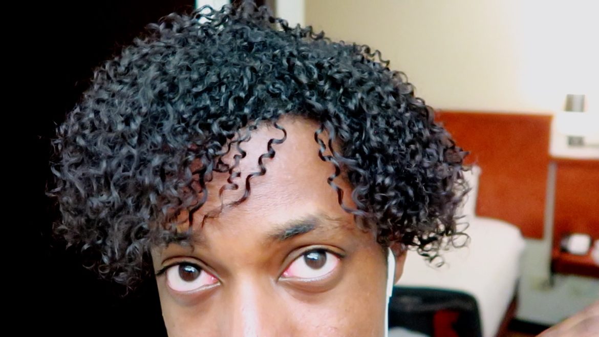 Defining Your Curls: Shingle Method [VIDEO]